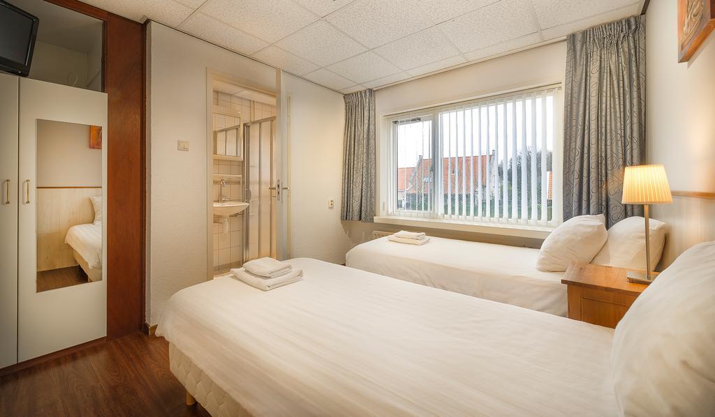Hotel-Pension Ouddorp Exterior foto